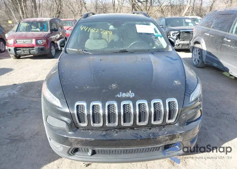 2017 Jeep Cherokee Sport Fwd z USA, uszkodzony, nr VIN 1C4PJLAB2HW619687